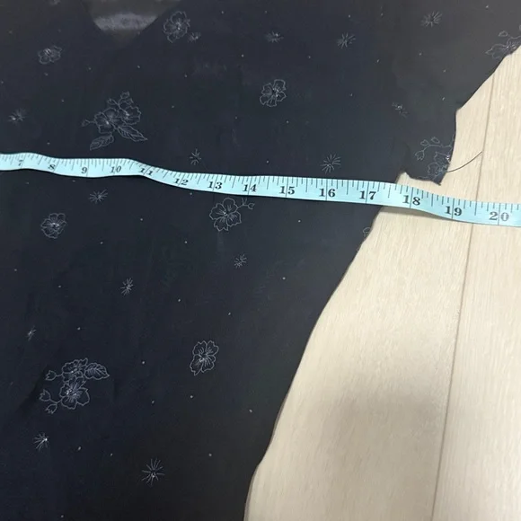 CDC Vintage Black Short Sleeve Dress Subtle Floral Blue Patterns And Rhinestones - Picture 5 of 8